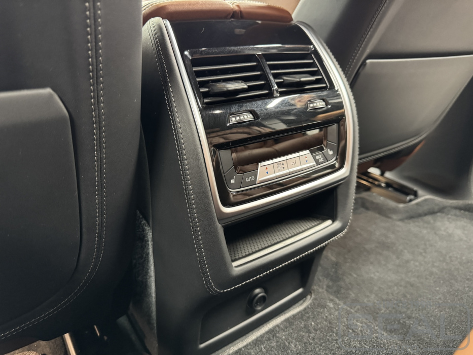 BMW X5 (G05) Перетяжка торпедо и панелей салона| Автоателье СеалАвто | Москва