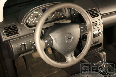 Mercedes A-klasse Перетяжка руля и ручки