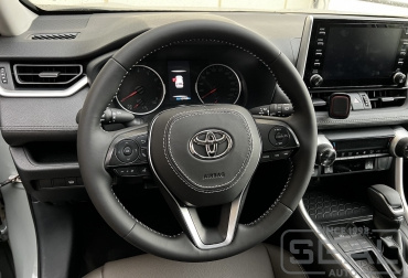 Toyota Rav 4 Перетяжка руля, клаксона и ручки кпп