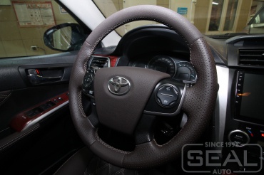 Toyota Camry Перетяжка руля и клаксона