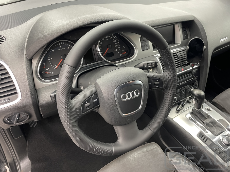 Audi Q7 Перетяжка руля авто| Автоателье СеалАвто | Москва