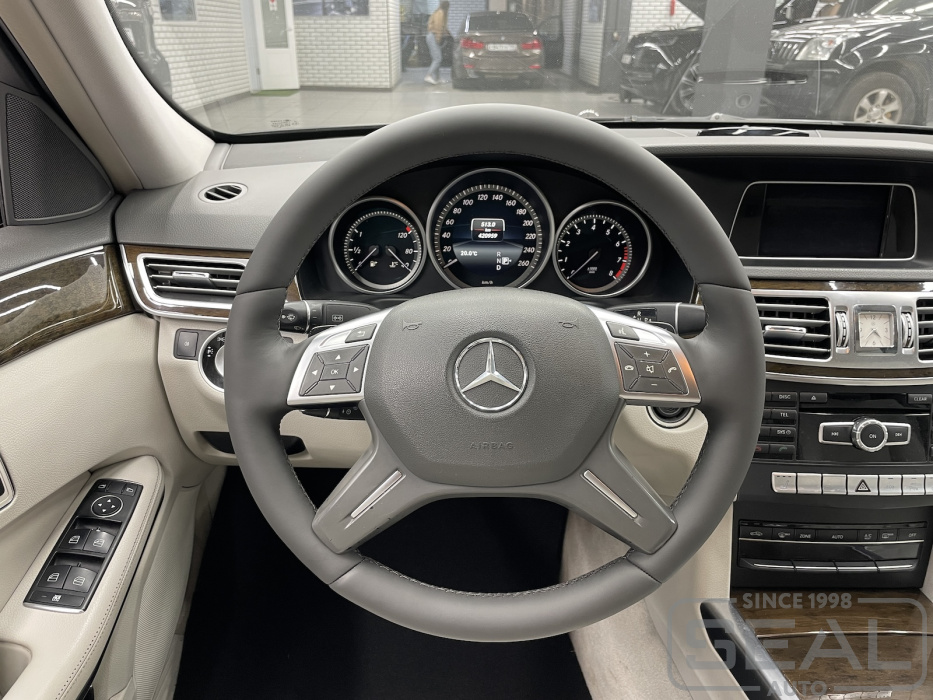 Mercedes E-class Перетяжка руля| Автоателье СеалАвто | Москва