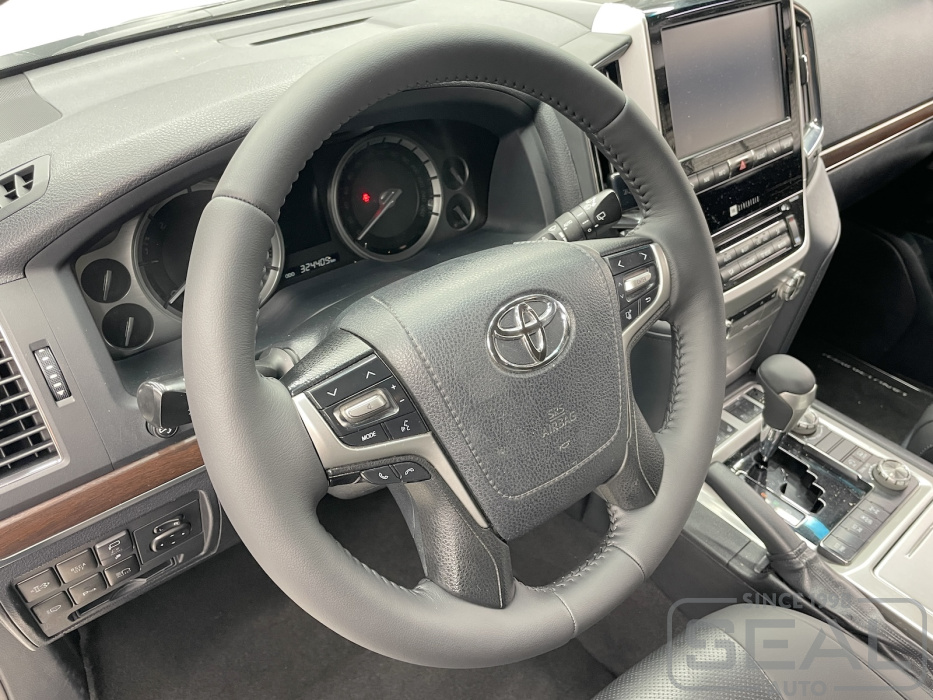 Toyota Land Cruiser Prado 150 Перетяжка руля| Автоателье СеалАвто | Москва