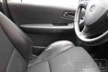 Mercedes A-klasse W169 Ремонт кожи салона