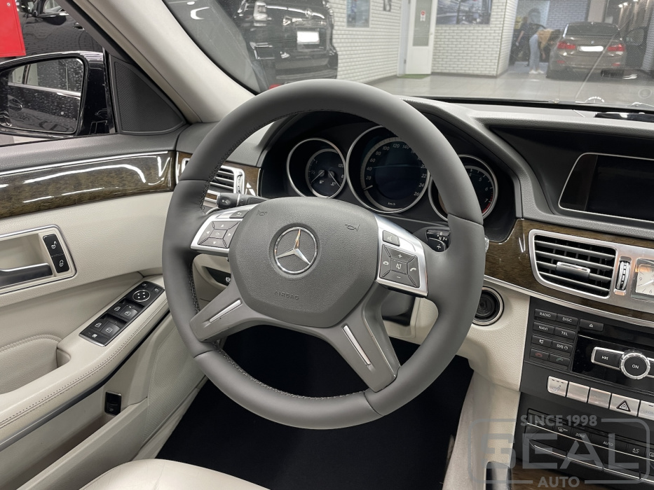 Mercedes E-class Перетяжка руля| Автоателье СеалАвто | Москва
