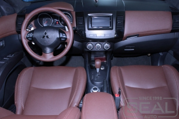 Mitsubishi Outlander ��������� ������