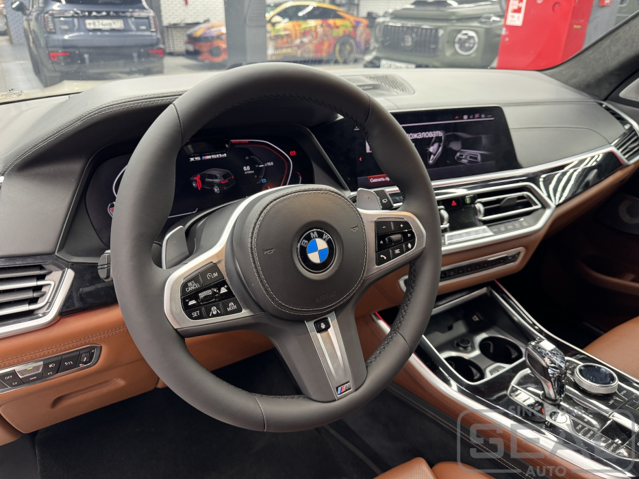 BMW X5 (G05) Перетяжка торпедо и панелей салона| Автоателье СеалАвто | Москва