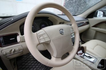 Volvo S80 Перетяжка руля и ручки КПП