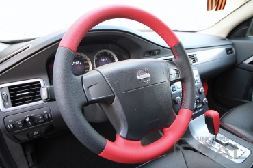 Volvo V40 Перетяжка руля и ручки КПП