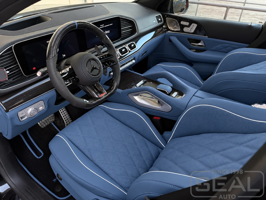 Перетяжка торпедо и сидений Mercedes GLE кожей Nappa Porsche Maritimblau