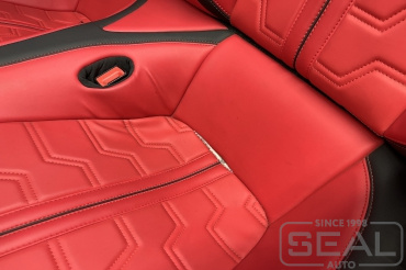 Ford Mustang Ремонт обивки заднего сидения