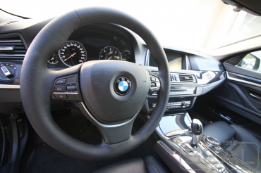 BMW 5-series (F10) Перетяжка руля
