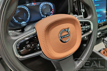Volvo XC60 Перетяжка клаксона и кожуха кпп | Автоателье СеалАвто | Москва