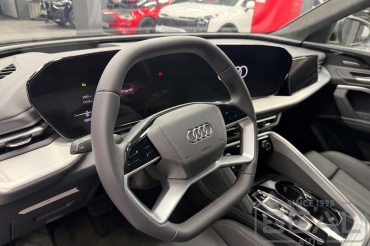Audi Q5 Перетяжка руля и клаксона