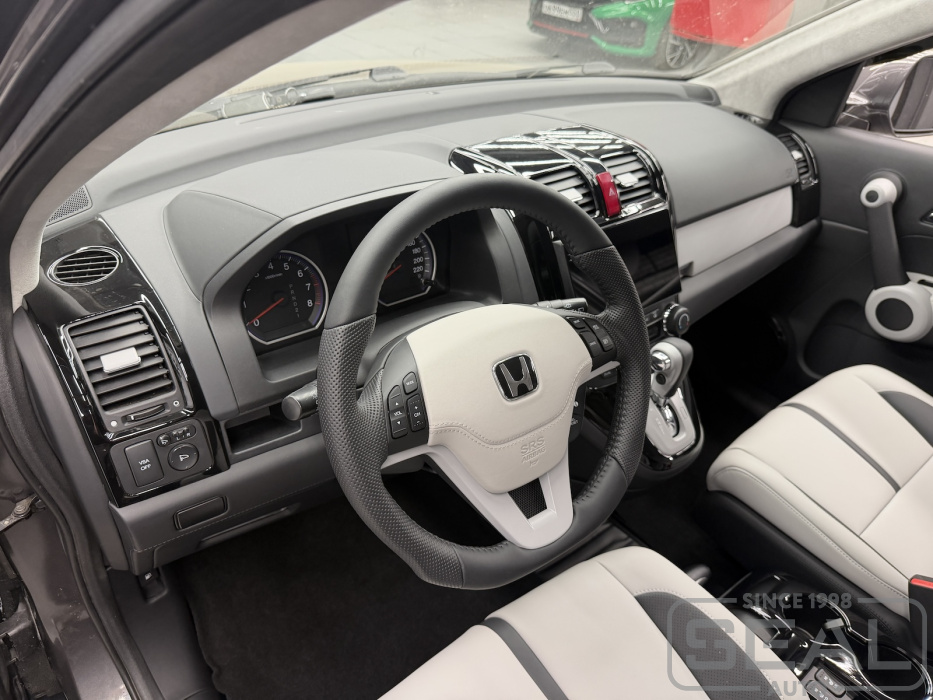 Honda CR-V Перетяжка руля и клаксона| Автоателье СеалАвто | Москва