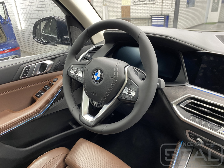 Перетяжка руля BMW X5 кожей Nappa