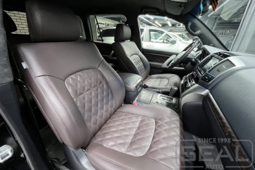 Toyota Land Cruiser 200 ��������� � ��������� ������