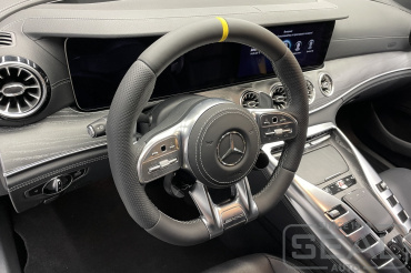 Mercedes AMG GT Перетяжка руля и установка подогрева