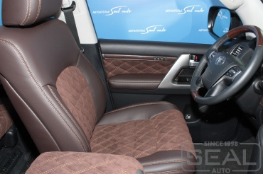 Toyota Land Cruiser 200 ������� ������