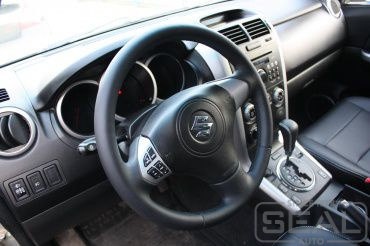 Suzuki Grand Vitara ��������� ���� � �����