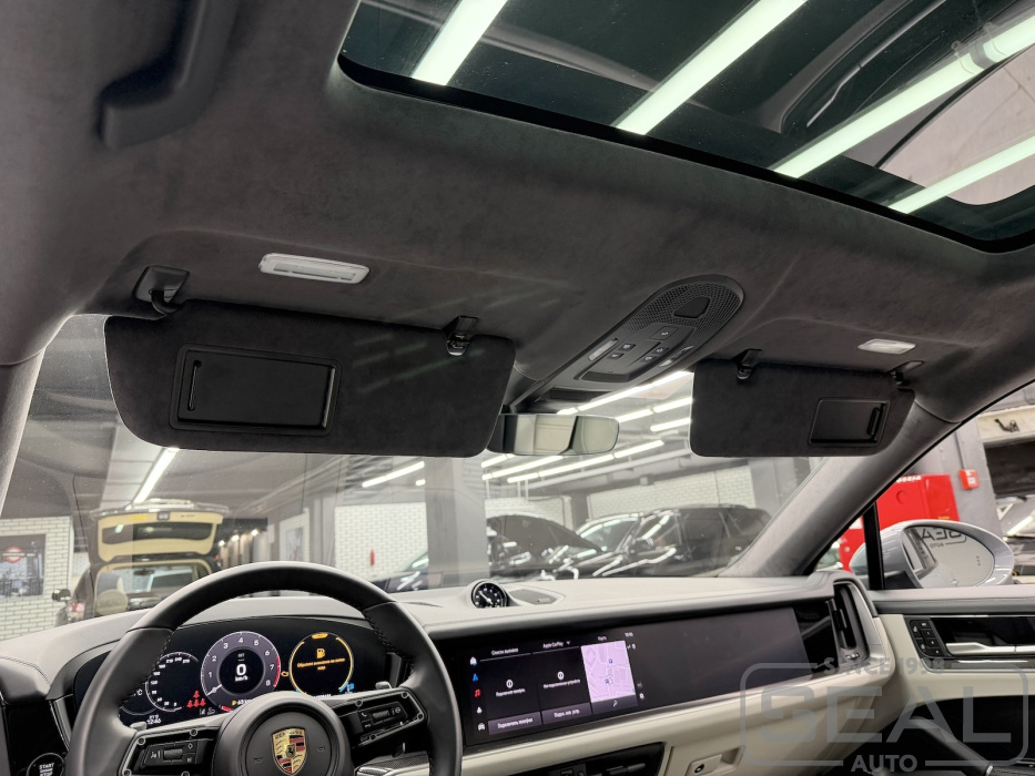 Перетяжка потолка Porsche Cayenne