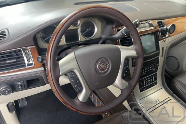 Cadillac Escalade Перетяжка руля | Автоателье СеалАвто | Москва