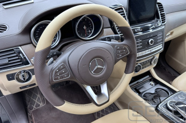 Mercedes GLS Перетяжка руля и клаксона