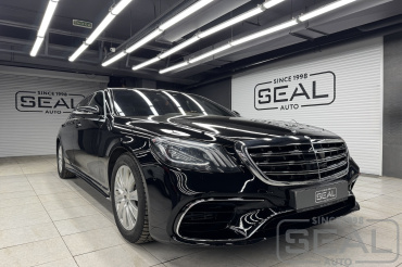 Mercedes S-class (W222) Перетяжка панели торпедо и дверей