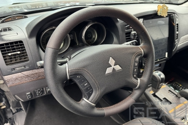 Mitsubishi Pajero 4 Перетяжка руля и клаксона