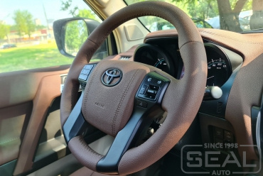 Toyota Land Cruiser Prado 150 Перетяжка руля и клаксона
