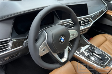 BMW Х7 Перешив руля кожей