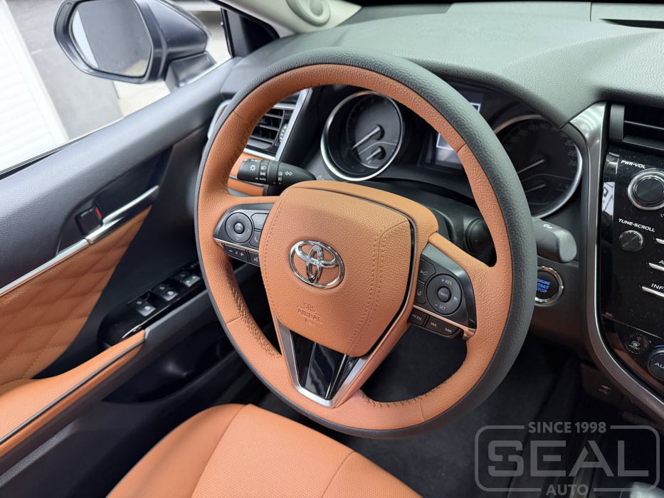 Toyota Сamry (XV70) Перетяжка руля и клаксона| Автоателье СеалАвто | Москва