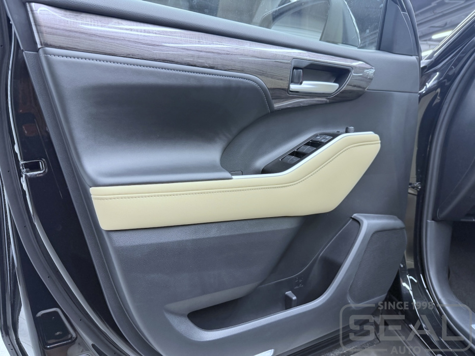 Toyota Highlander Перетяжка автомобиля| Автоателье СеалАвто | Москва