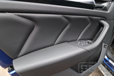 Skoda Kodiaq Перетяжка дверных карт и ручек