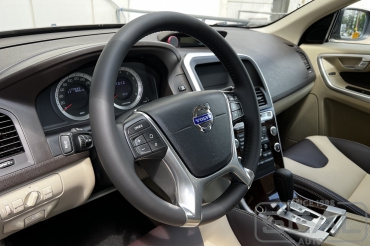Volvo XC60 Перетяжка руля и ручки кпп