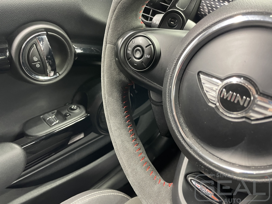 Mini Clubman Перетяжка руля алькантарой| Автоателье СеалАвто | Москва