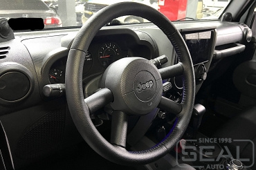 Jeep Wrangler Перетяжка руля c установкой подогрева
