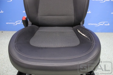 Hyundai ix35 Ремонт кожаного сидения