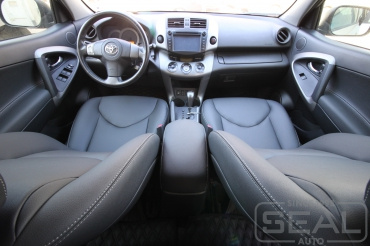 Toyota RAV 4 ������� ������