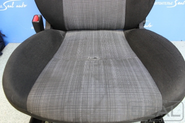 KIA Cee'd Ремонт обивки сидения 