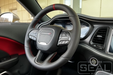 Dodge Challenger Перетяжка руля