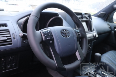 Toyota LC Prado 150 Перетяжка руля и клаксона
