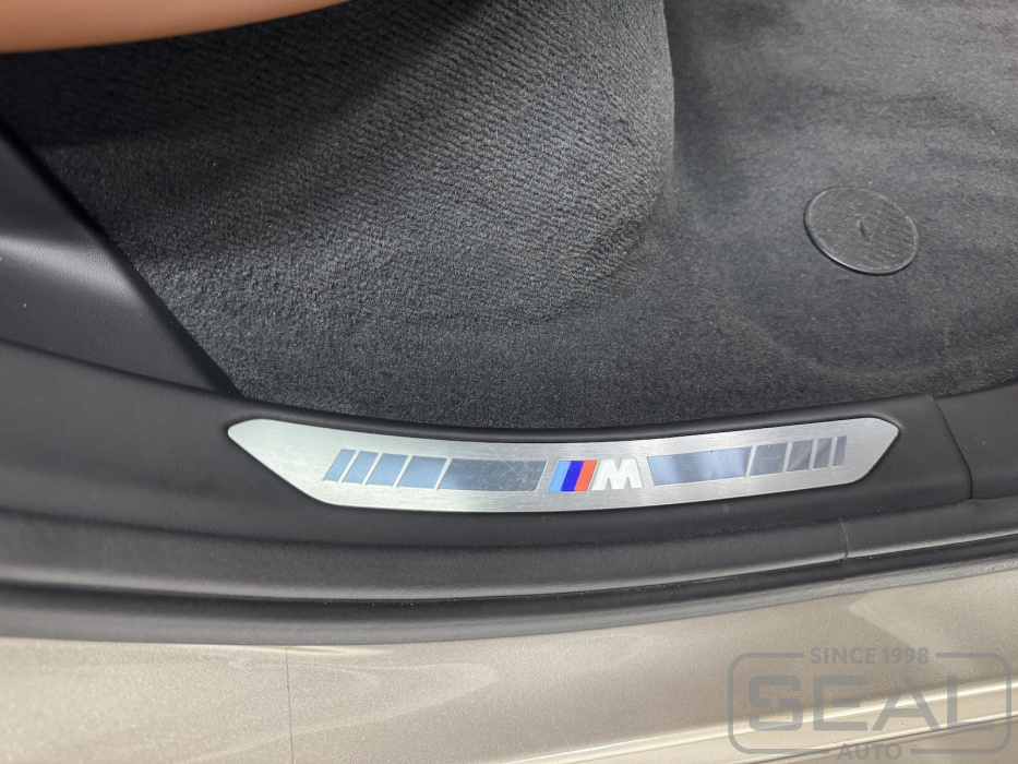 BMW X5 (G05) Перетяжка торпедо и панелей салона| Автоателье СеалАвто | Москва