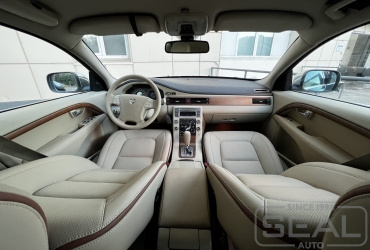 Volvo XC70 ��������� ������