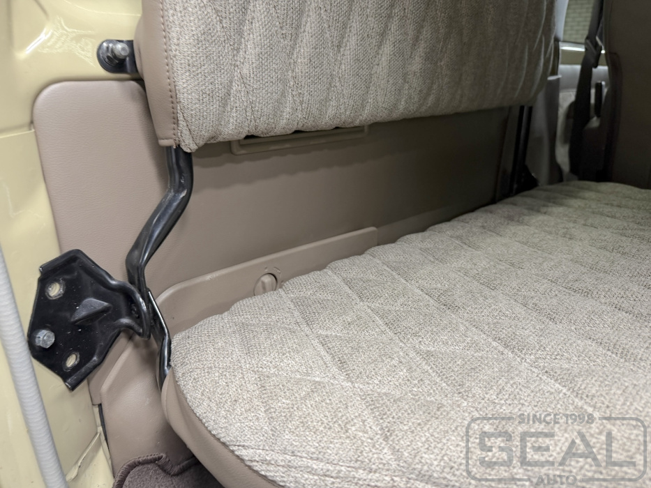 Toyota Land Cruiser 70 Перетяжка автомобиля| Автоателье СеалАвто | Москва