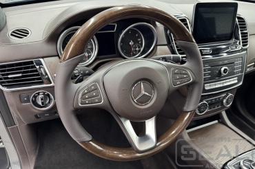 Mercedes GLE Перетяжка кожей руля