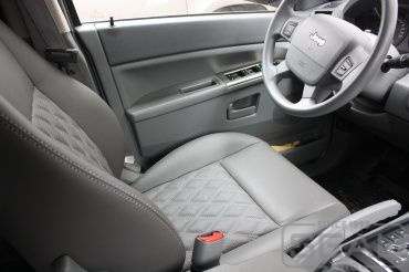 Jeep Cherokee ������� �����