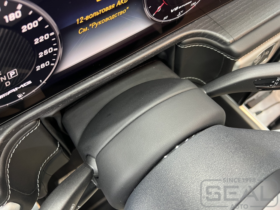 Салон Mercedes-Benz G-class III (W463) после перетяжки боковых панелей передних сидений