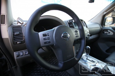 Nissan Pathfinder III Перетяжка руля