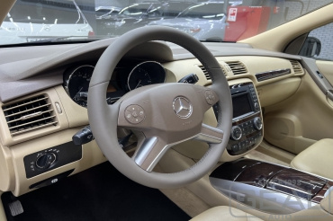 Mercedes R-klasse Перетяжка руля